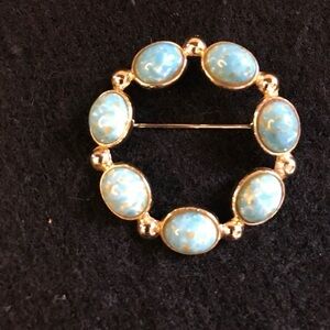 Vtg Unsigned 1.75” Circle Czech Peking Glass Brooch Gold Tone Pin  Dainty MCM